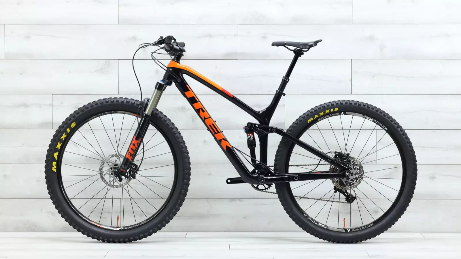 2017 Trek Fuel EX 9.7 29 Mountain Bike - Large - Image 2