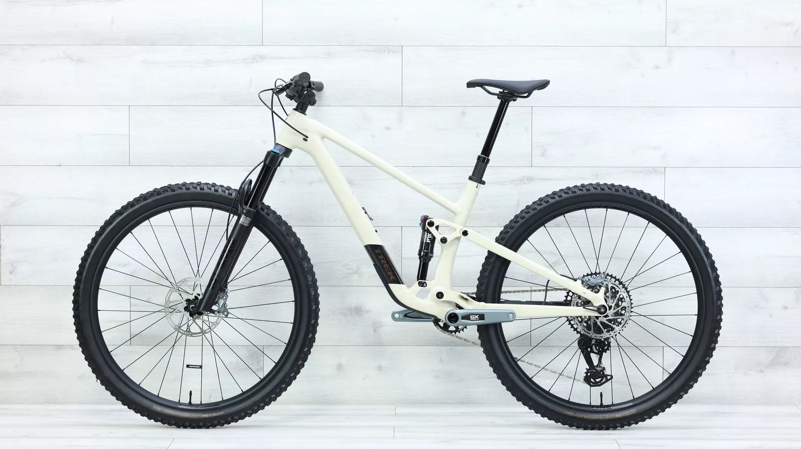 2025 Trek Top Fuel 9 Gen 4 Mountain Bike - ML - Image 2